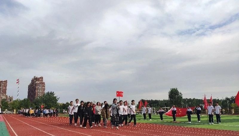 1605223052163357.jpg 606280b0964c8fb13edb37cc939958e2.jpg