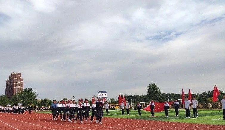 1605223332464256.jpg 7c44318fe2310f57d604790039c3e862.jpg