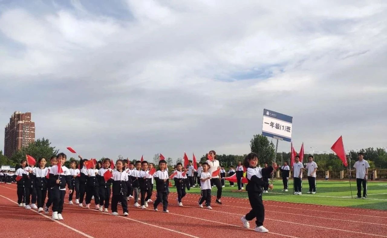 1605226408123094.jpg 92ee9baa4cd85eb7e52796e6a498a4ea.jpg