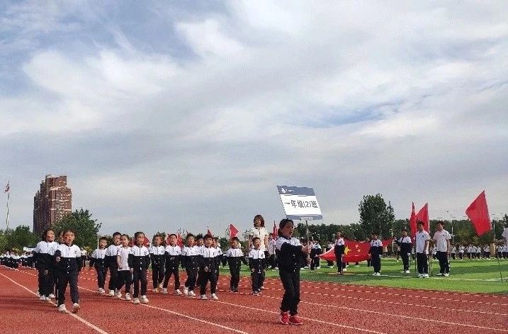 1605226440590315.jpg 0455862b6485e4b9c070aa9db6aa3ba4.jpg